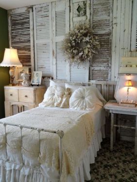 Cute Shabby Chic Home Decoration Ideas That You Can Try 45